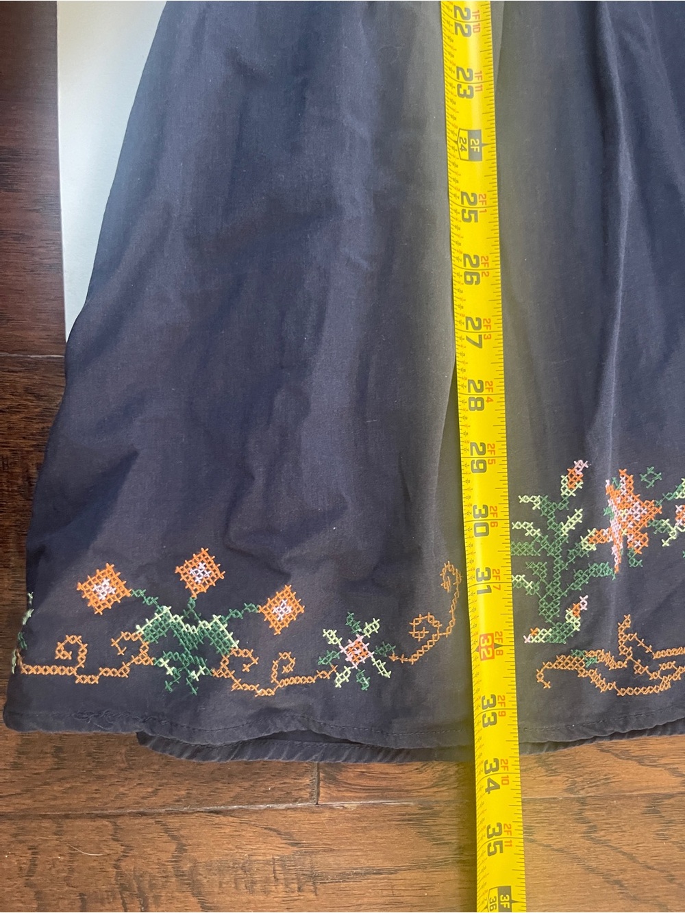 In Loom Dress Womens Large Homestead Cross Stitch Navy Ruffle Cottagecore - Picture 4 of 11
